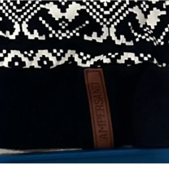 Women’s Ampersand Hoodie - Picture 3 of 3